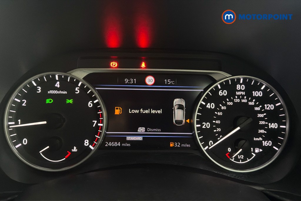 Nissan Juke N-Connecta Manual Petrol SUV - Stock Number (1653326) - 8th supplementary image