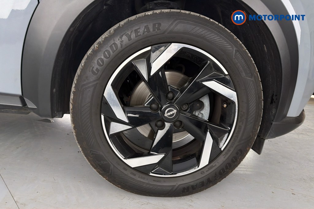 Nissan Juke N-Connecta Manual Petrol SUV - Stock Number (1653326) - 50th supplementary image
