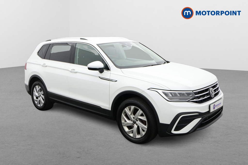 Volkswagen Tiguan Allspace Life Manual Petrol SUV - Stock Number (1653370) - Drivers side front corner
