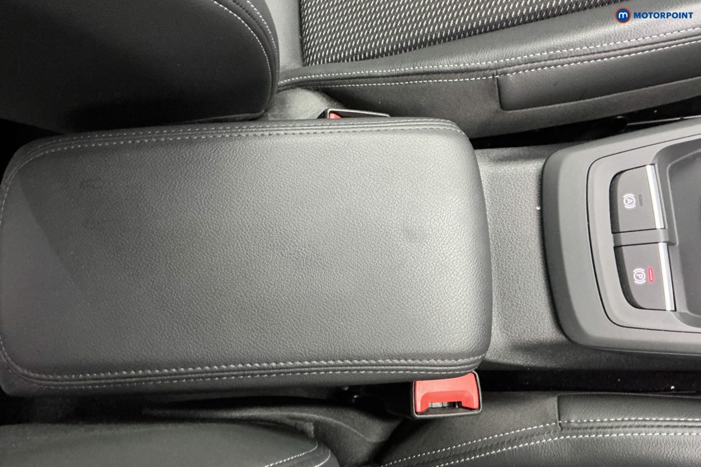 Audi Q2 S Line Manual Petrol SUV - Stock Number (1653712) - 14th supplementary image