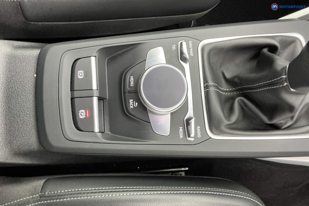 Audi Q2 S Line Manual Petrol SUV - Stock Number (1653712) - 15th supplementary image