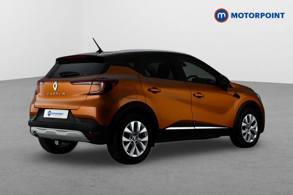 Renault Captur Iconic Automatic Petrol SUV - Stock Number (1654333) - Drivers side rear corner