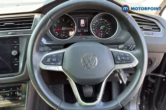 Volkswagen Tiguan Life Automatic Petrol SUV - Stock Number (1654415) - 2nd supplementary image
