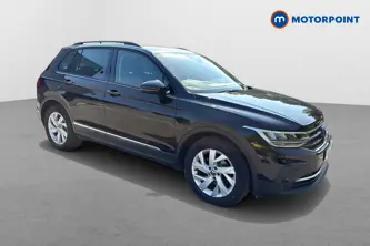 Volkswagen Tiguan Life Automatic Petrol SUV - Stock Number (1654415) - Drivers side front corner