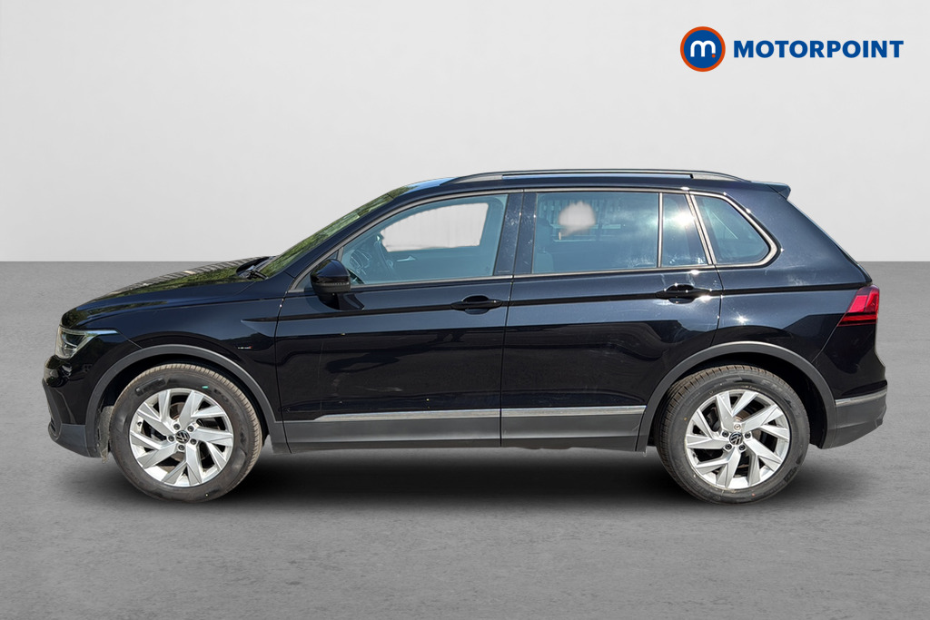 Volkswagen Tiguan Life Automatic Petrol SUV - Stock Number (1654415) - Drivers side