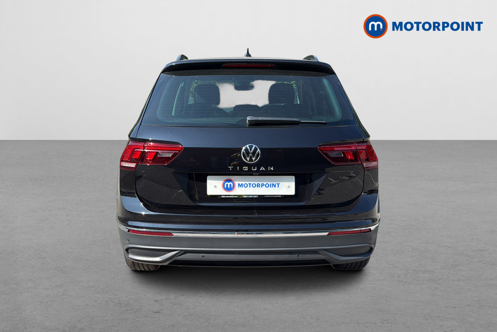 Volkswagen Tiguan Life Automatic Petrol SUV - Stock Number (1654415) - Rear bumper