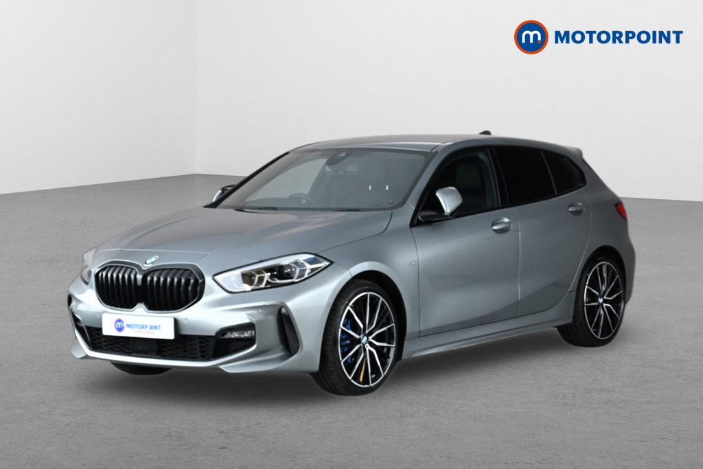 BMW 1 Series M Sport Automatic Diesel Hatchback - Stock Number (1654458) - Passenger side front corner