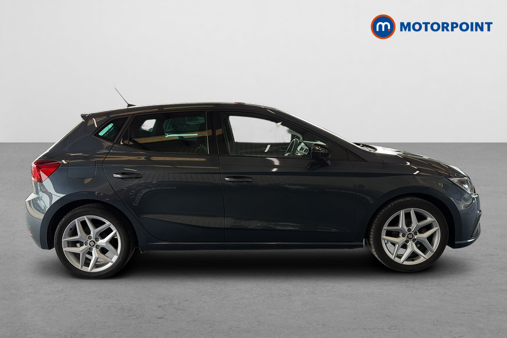 Seat Ibiza FR Manual Petrol Hatchback - Stock Number (1655015) - Passenger side
