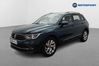 Volkswagen Tiguan Life Automatic Petrol SUV - Stock Number (1655217) - Passenger side front corner