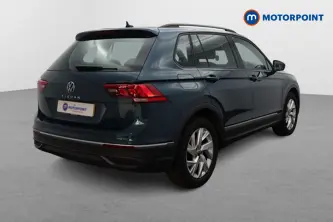Volkswagen Tiguan Life Automatic Petrol SUV - Stock Number (1655217) - Drivers side rear corner