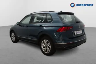 Volkswagen Tiguan Life Automatic Petrol SUV - Stock Number (1655217) - Passenger side rear corner