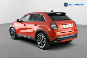 Fiat 600 La Prima Automatic Electric SUV - Stock Number (1655323) - Drivers side rear corner