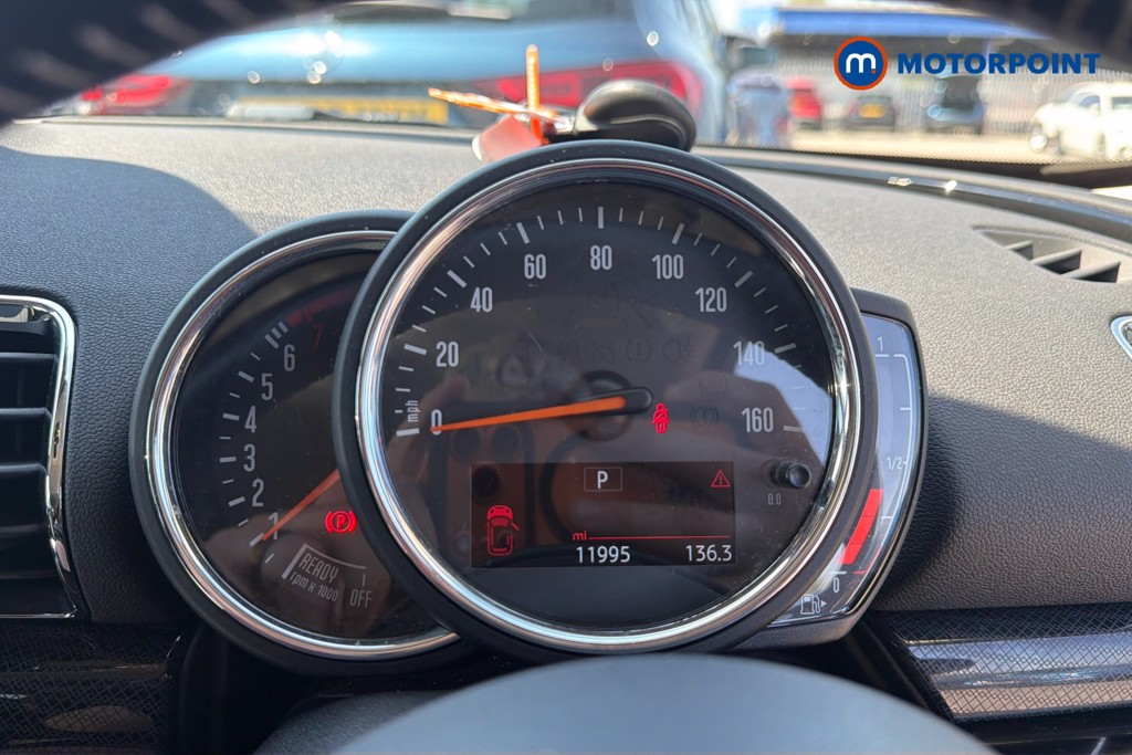 Mini Clubman Cooper Exclusive Automatic Petrol Estate - Stock Number (1655661) - 8th supplementary image