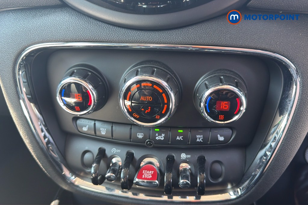 Mini Clubman Cooper Exclusive Automatic Petrol Estate - Stock Number (1655661) - 12th supplementary image