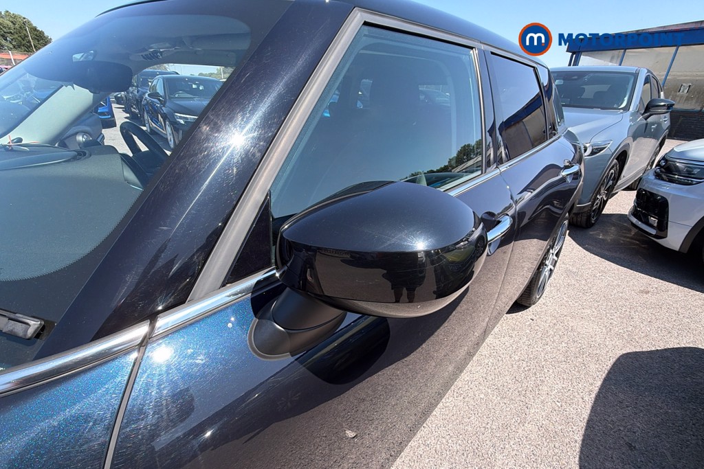 Mini Clubman Cooper Exclusive Automatic Petrol Estate - Stock Number (1655661) - 43rd supplementary image