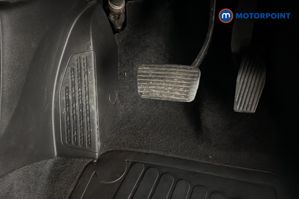 Jeep Compass Longitude Automatic Petrol SUV - Stock Number (1655714) - 24th supplementary image