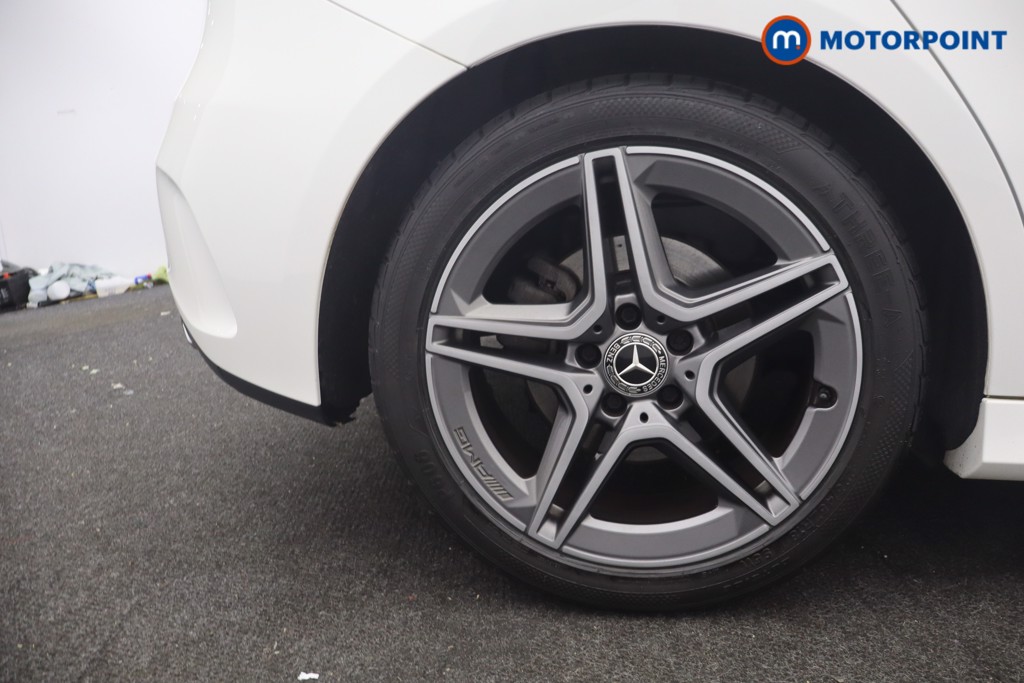 Mercedes-Benz A Class Amg Line Manual Petrol Hatchback - Stock Number (1655936) - 5th supplementary image