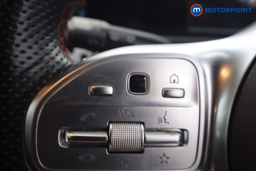 Mercedes-Benz A Class Amg Line Manual Petrol Hatchback - Stock Number (1655936) - 14th supplementary image