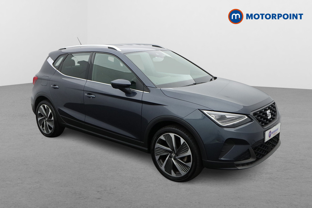 Seat Arona Fr Sport Manual Petrol SUV - Stock Number (1656035) - Drivers side front corner