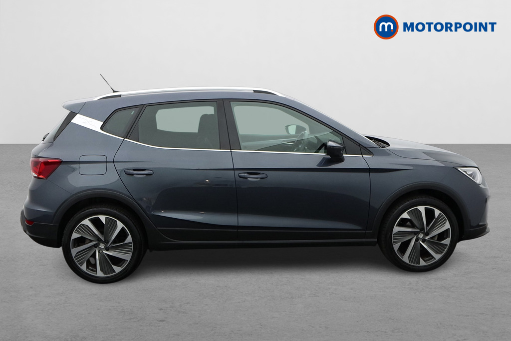 Seat Arona Fr Sport Manual Petrol SUV - Stock Number (1656035) - Drivers side