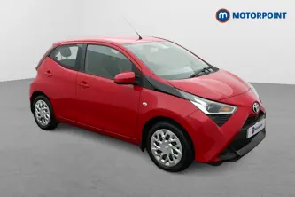 Toyota Aygo X-Play Automatic Petrol Hatchback - Stock Number (1656148) - Drivers side front corner
