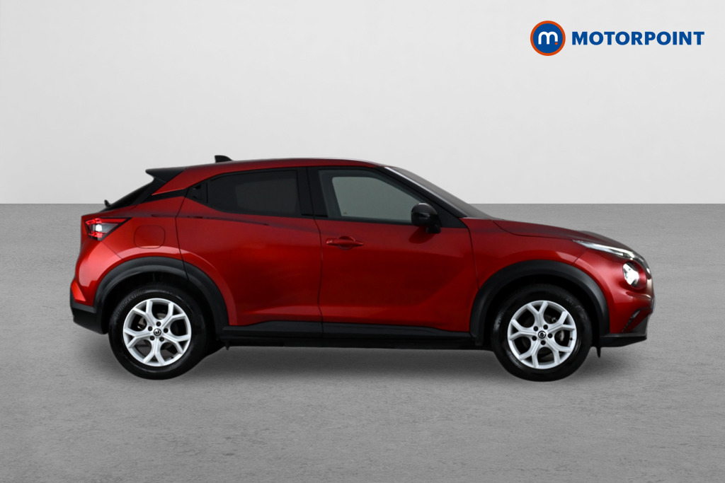 Nissan Juke N-Connecta Automatic Petrol SUV - Stock Number (1656342) - Drivers side