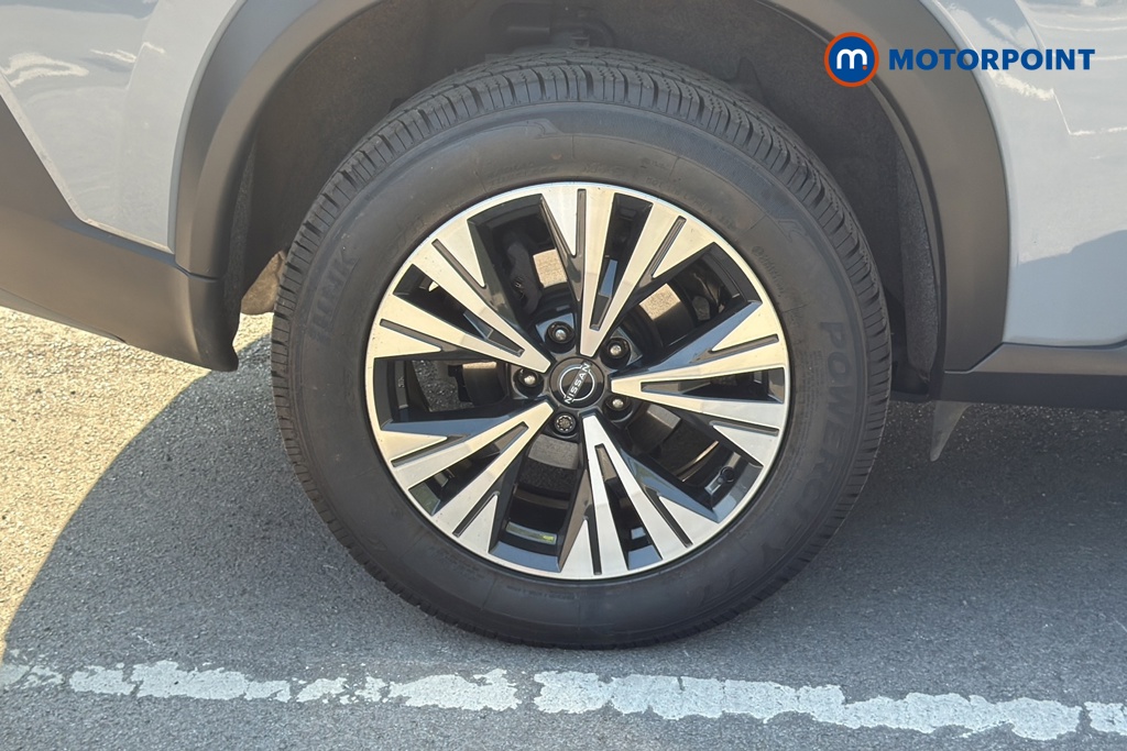 Nissan X-Trail N-Connecta Automatic Petrol SUV - Stock Number (1656368) - 46th supplementary image