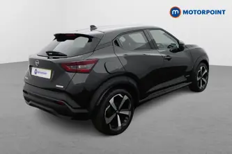 Nissan Juke Tekna Automatic Petrol-Electric Hybrid SUV - Stock Number (1656498) - Drivers side rear corner