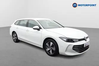 Volkswagen Passat Life Automatic Petrol Plug-In Hybrid Estate - Stock Number (1656621) - Drivers side front corner