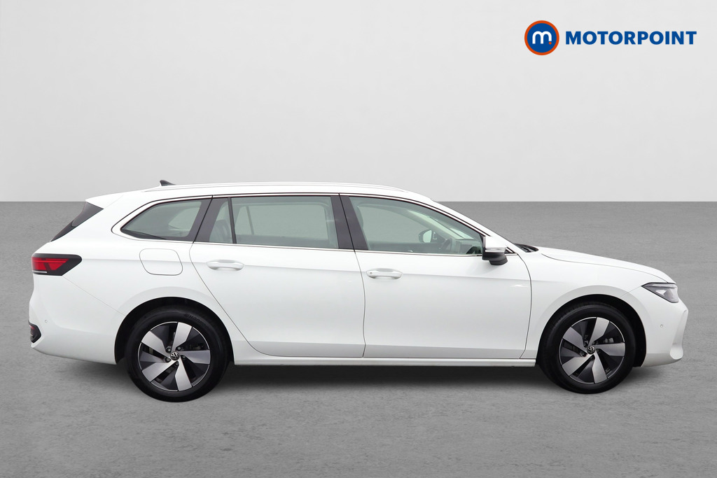 Volkswagen Passat Life Automatic Petrol Plug-In Hybrid Estate - Stock Number (1656621) - Drivers side
