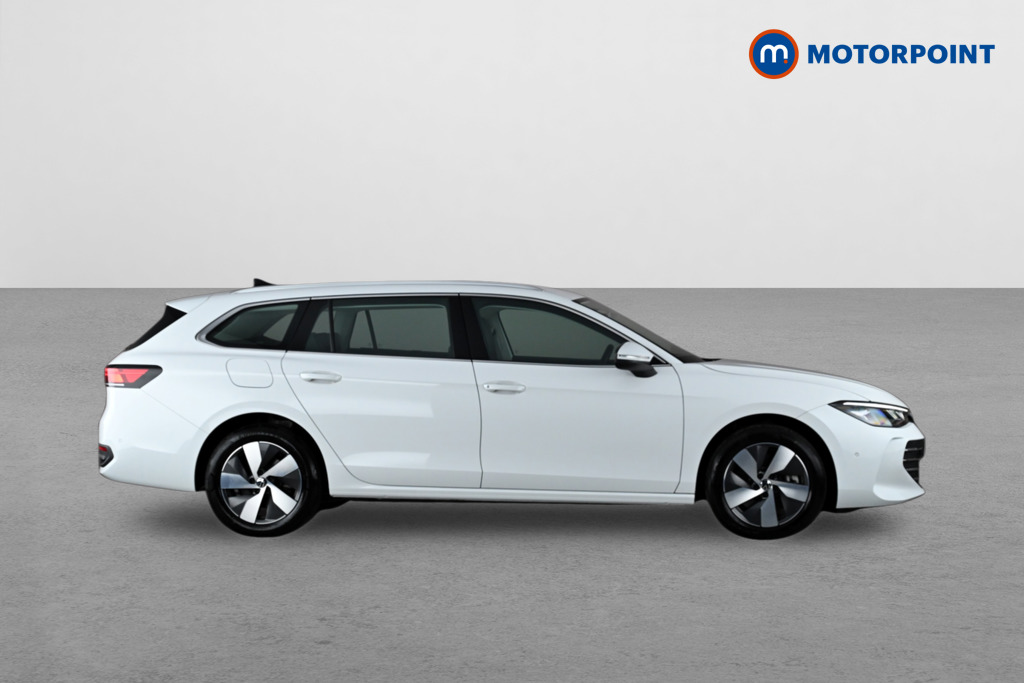 Volkswagen Passat Life Automatic Petrol Plug-In Hybrid Estate - Stock Number (1656629) - Drivers side