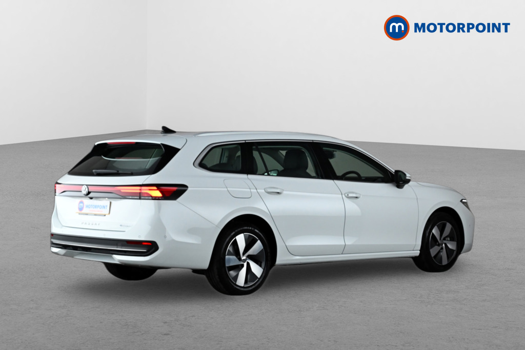 Volkswagen Passat Life Automatic Petrol Plug-In Hybrid Estate - Stock Number (1656629) - Drivers side rear corner