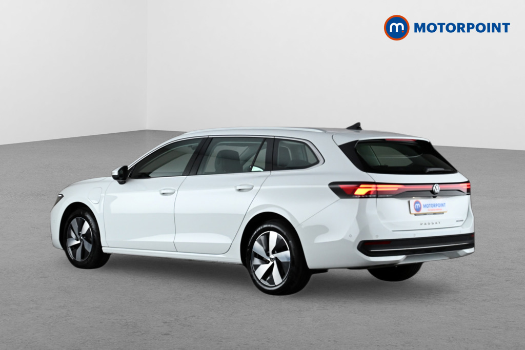 Volkswagen Passat Life Automatic Petrol Plug-In Hybrid Estate - Stock Number (1656629) - Passenger side rear corner