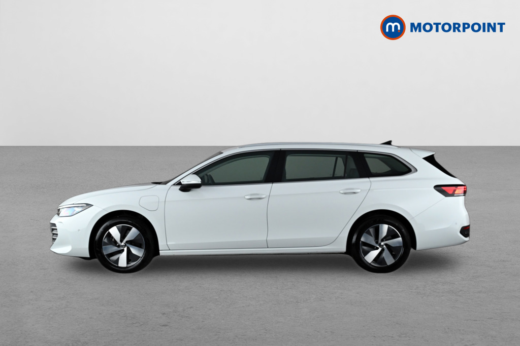 Volkswagen Passat Life Automatic Petrol Plug-In Hybrid Estate - Stock Number (1656629) - Passenger side