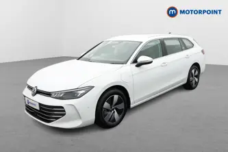 Volkswagen Passat Life Automatic Petrol Plug-In Hybrid Estate - Stock Number (1656633) - Passenger side front corner