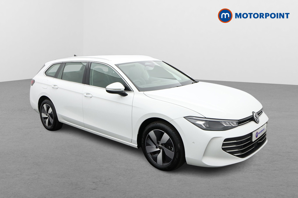 Volkswagen Passat Life Automatic Petrol Plug-In Hybrid Estate - Stock Number (1656633) - Drivers side front corner