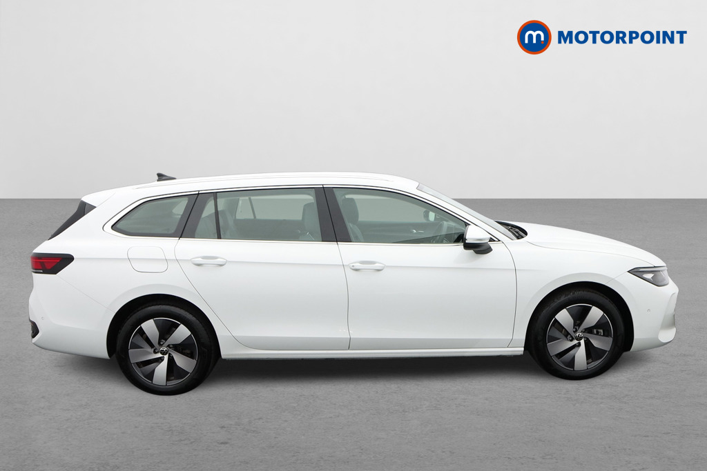 Volkswagen Passat Life Automatic Petrol Plug-In Hybrid Estate - Stock Number (1656633) - Drivers side