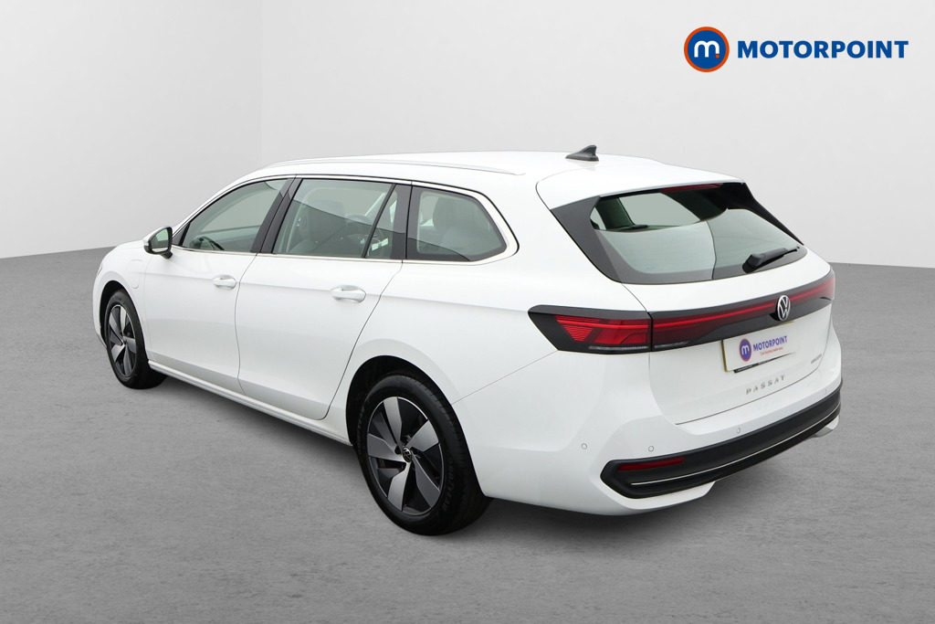 Volkswagen Passat Life Automatic Petrol Plug-In Hybrid Estate - Stock Number (1656633) - Passenger side rear corner