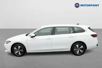 Volkswagen Passat Life Automatic Petrol Plug-In Hybrid Estate - Stock Number (1656633) - Passenger side