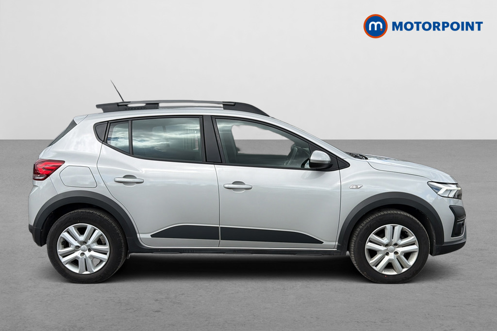Dacia Sandero Stepway Expression Manual Petrol Hatchback - Stock Number (1656781) - Passenger side