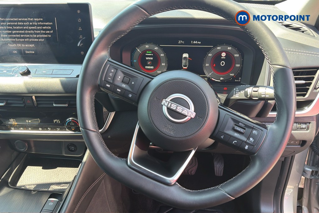 Nissan Qashqai N-Connecta Automatic Petrol-Electric Hybrid SUV - Stock Number (1656786) - 2nd supplementary image