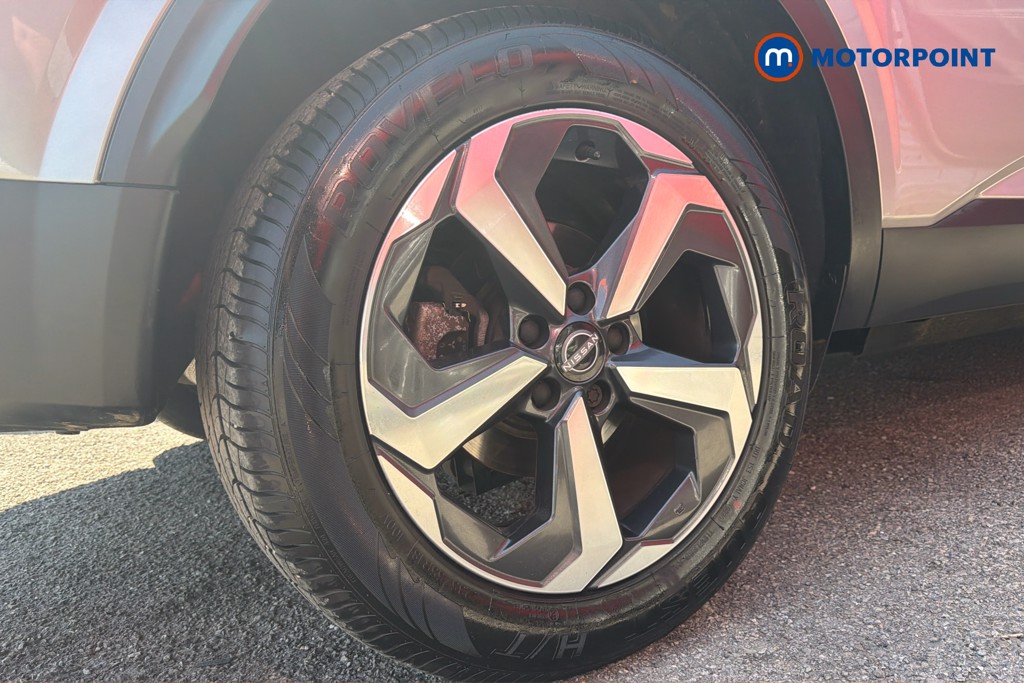 Nissan Qashqai N-Connecta Automatic Petrol-Electric Hybrid SUV - Stock Number (1656786) - 49th supplementary image