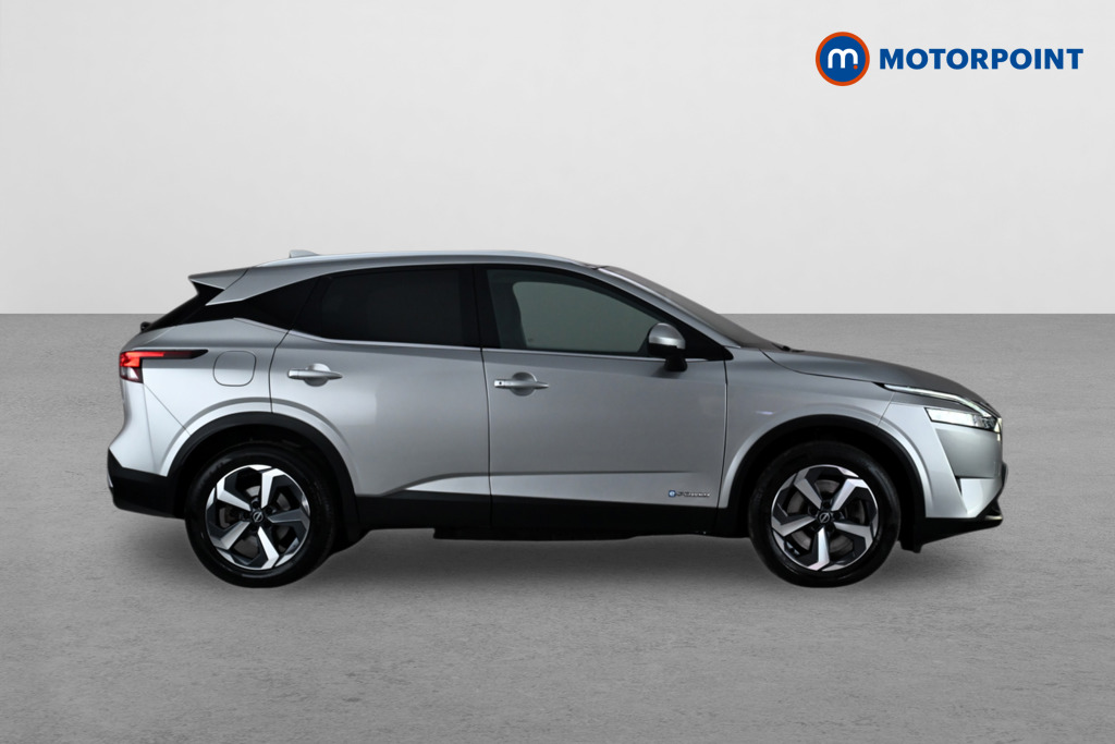 Nissan Qashqai N-Connecta Automatic Petrol-Electric Hybrid SUV - Stock Number (1656786) - Drivers side