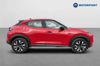 Nissan Juke Acenta Premium Manual Petrol SUV - Stock Number (1656906) - Passenger side