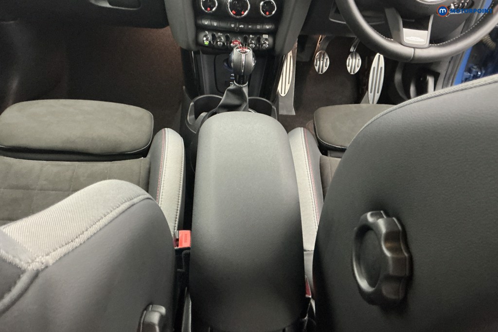 Mini Hatchback Cooper S Sport Manual Petrol Hatchback - Stock Number (1657030) - 11th supplementary image