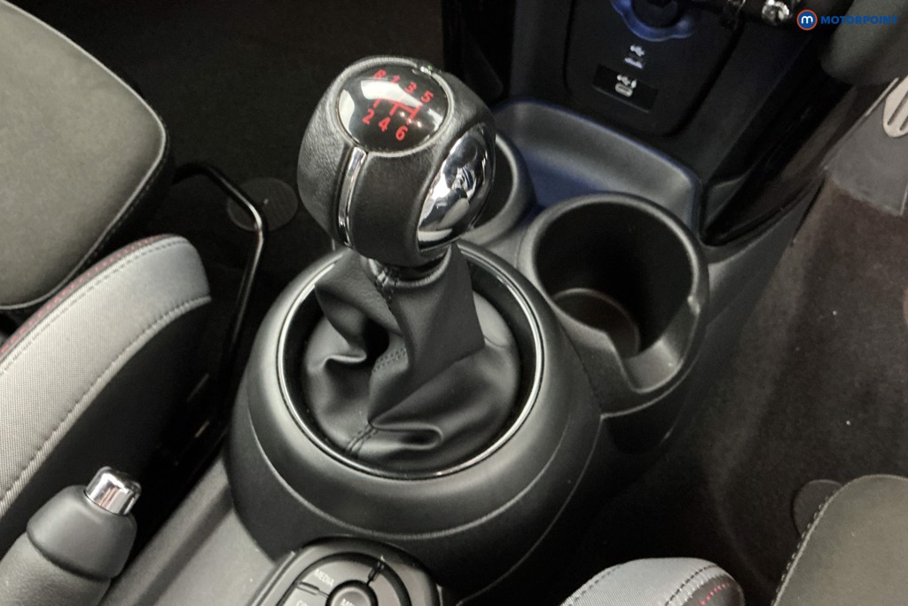 Mini Hatchback Cooper S Sport Manual Petrol Hatchback - Stock Number (1657030) - 15th supplementary image