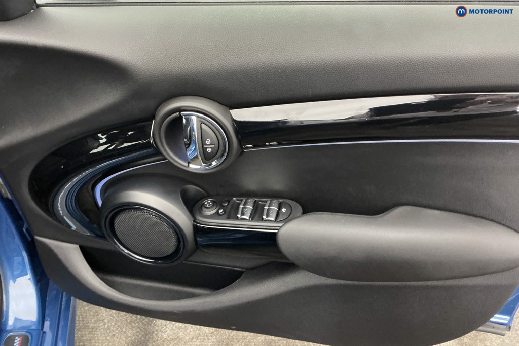 Mini Hatchback Cooper S Sport Manual Petrol Hatchback - Stock Number (1657030) - 24th supplementary image