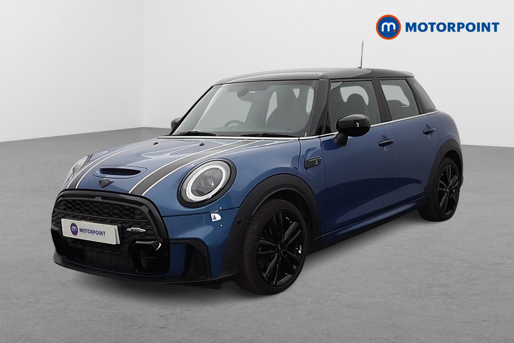 Mini Hatchback Cooper S Sport Manual Petrol Hatchback - Stock Number (1657030) - Passenger side front corner