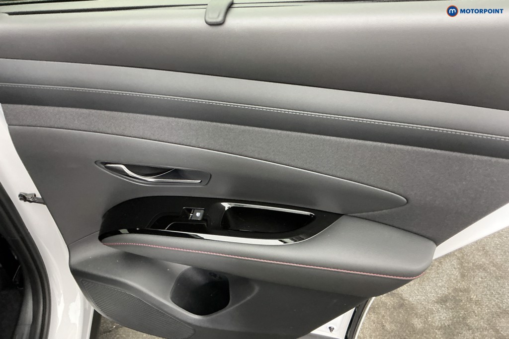 Hyundai Tucson N Line Automatic Petrol-Electric Hybrid SUV - Stock Number (1657676) - 25th supplementary image