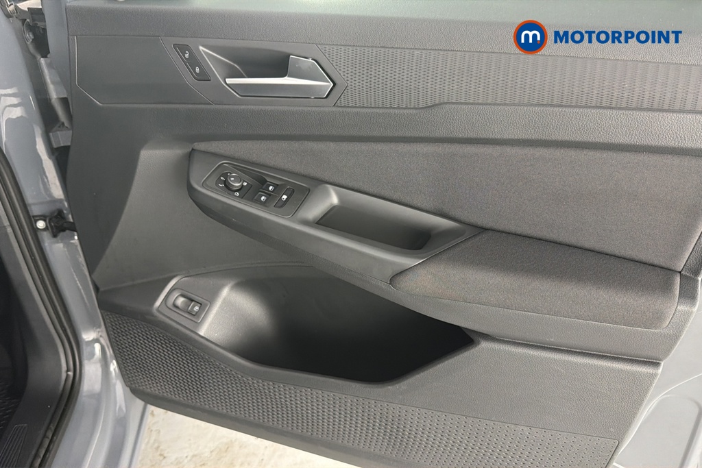 Ford Transit Connect Limited Automatic Petrol Plug-In Hybrid Panel Van - Stock Number (1657725) - 18th supplementary image